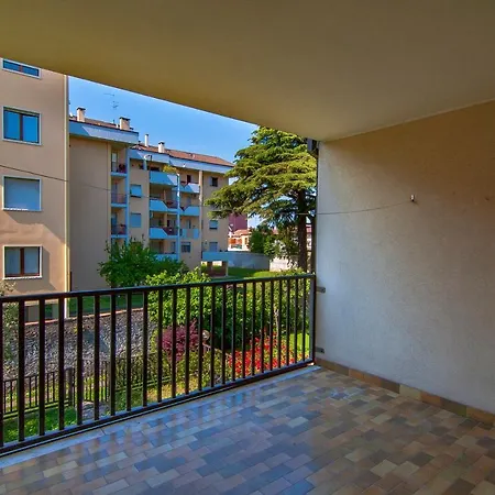 Apartment - Familyoasi Free Parking And Garden *